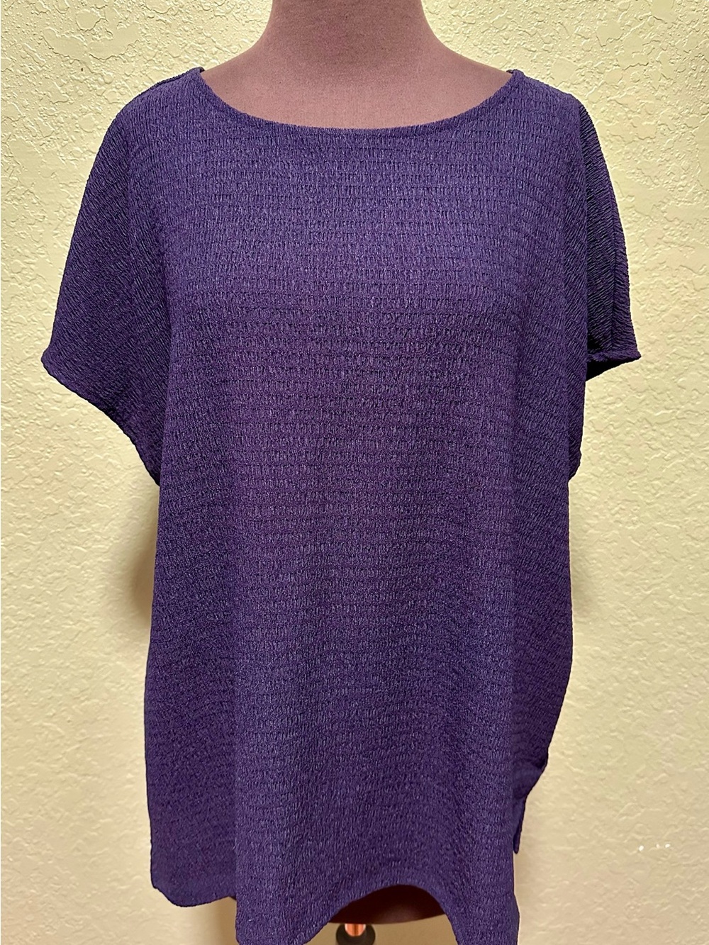 Anne Klein Textured Short-Sleeve Tunic in Deep Purple